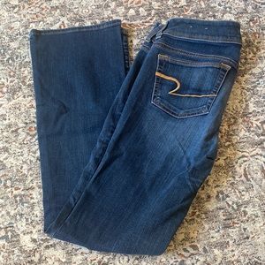 Size 4 American Eagle Kick Boot Jeans